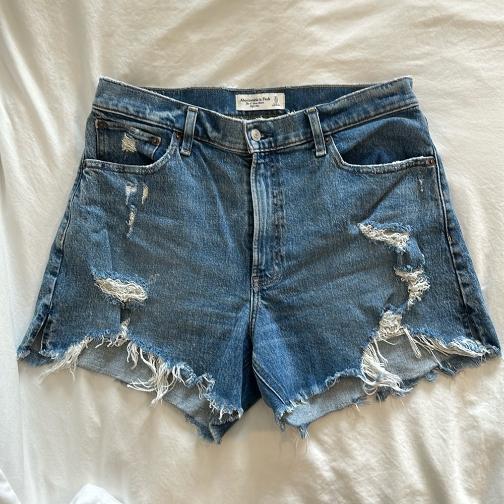 High Rise Mom shorts Curve Love